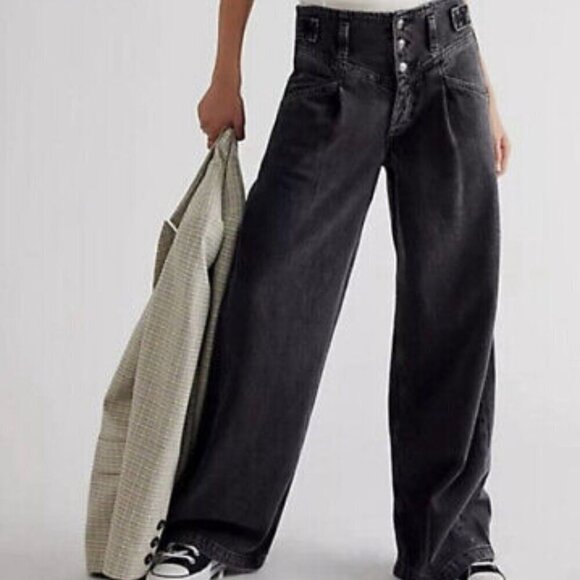 Free People We The Free Super Sweeper Wide Leg Jeans Size Medium